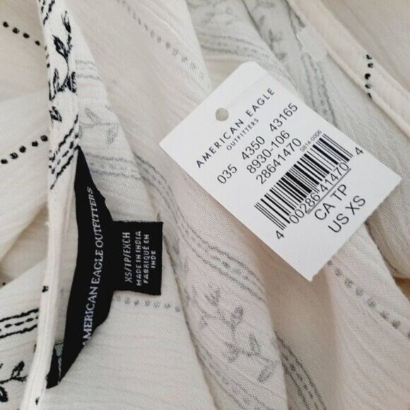 AEO - New Boho Peasant Blouse Tie Front w/ Bell Sleeve Sz XS - Picture 10 of 11